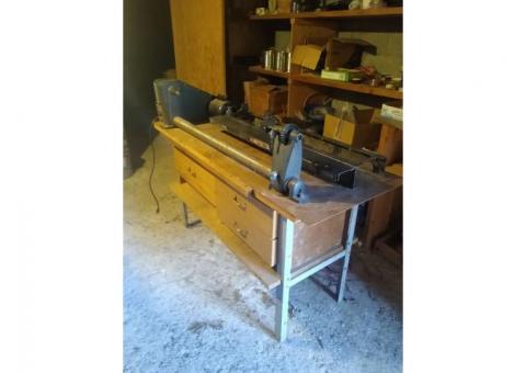 Sears Craftsman 12-inch Wood Turning Lathe w/ all the extras!